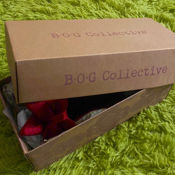 Red heels - Picture 5 of 5